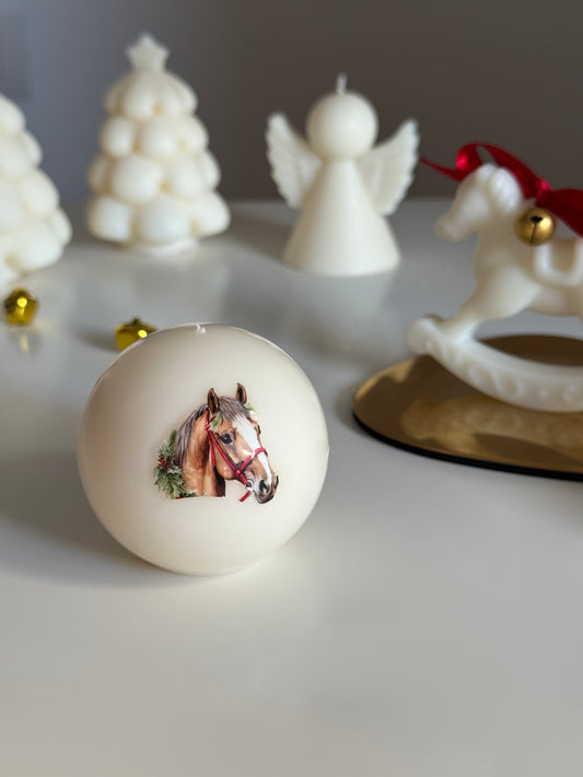 Candela a pallina con cavallino (simbolo del 2026)